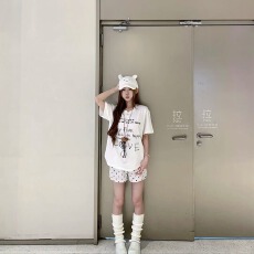 批发韩国<b class='q'>大</b>码女装纯棉210克100%棉女夏装慵懒宽松百搭印花短袖<b class='q'>T</b><b class='q'>恤</b>韩系