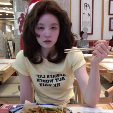 批发40支220克精梳92%棉+8%氨纶后包领<b class='q'>修身</b>显瘦正肩短袖t恤女辣妹短款