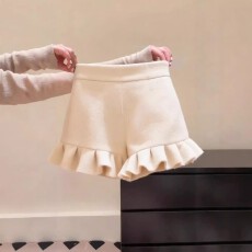 批发龙凤尼女冬季新款百搭通勤高腰显瘦毛呢短裤<b class='q'>甜美</b>风裤子