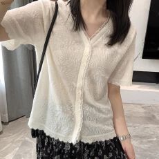 批发2026夏季新款百搭时尚莱赛尔天丝<b class='q'>针织</b>蕾丝花边V领<b class='q'>开衫</b>短袖上衣女