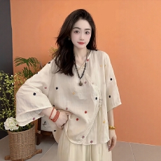 批发官图  复古文艺<b class='q'>刺绣</b>斜襟短袖<b class='q'>衬衫</b>女2026夏季新款减龄显瘦小衫上衣