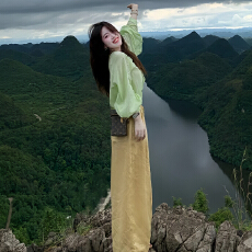 批发官图  <b class='q'>韩版</b>洋气高级感套装女2026春季新款舒适上衣阔腿裤两件套潮