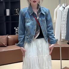 批发官图  通勤风潮流牛仔<b class='q'>外套</b>女2026春秋新款小个子宽松夹克长袖上衣