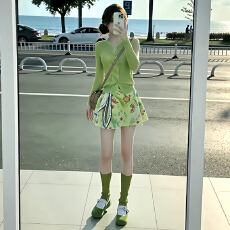 批发官图  绿色长袖套装针织2026春季新款开<b class='q'>衫</b>上衣印花半身裙两件套女