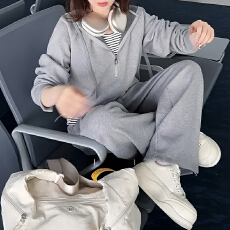 批发官图  高含棉时尚运动套装女2026春<b class='q'>秋</b>季新款连帽卫衣阔腿裤两件套