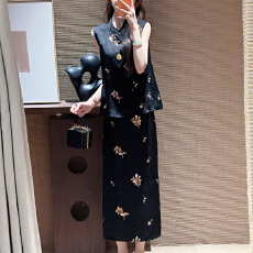 批发官图  2026夏季新款中式时尚国风套装女立领无袖上衣半身裙<b class='q'>两件套</b>