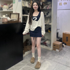 批发官图  通勤风套装女2026秋季新款百搭罩衫运动<b class='q'>背心</b>高腰半裙三件套