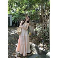 批发粉色甜美吊带<b class='q'>连衣裙</b>女夏季掐腰裙气质温柔风裙子海边度假a字长裙