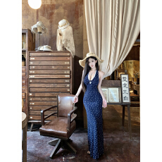 批发扭结蕾丝挂脖吊带碎花连衣<b class='q'>裙子</b>女装夏季2025新款海边度假沙滩<b class='q'>长</b><b class='q'>裙</b>