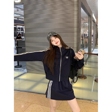 批发韩系拉链<b class='q'>短款</b>棒球服外套女2025早秋新款爆款宽松显瘦夹克<b class='q'>开衫</b>上衣