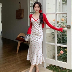 批发纯欲辣妹蕾丝花边碎花吊带<b class='q'>连衣裙</b>收腰显瘦气质长裙针织开衫两件套