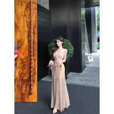 批发法式御姐V领绑带<b class='q'>蕾丝</b><b class='q'>连衣裙</b>女春秋新款气质高级感修身包臀长裙子