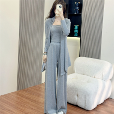 批发一整套秋冬穿搭女装减龄开衫抹胸阔腿裤三件套慵懒风运动休闲套装