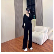 批发慵懒松弛感运动休闲套装女春秋2025新款宽松开衫吊带阔腿裤三件套