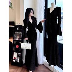 批发性感度假风蕾丝飘带喇叭袖连衣裙秋冬新款辣妹收腰显瘦包臀<b class='q'>长裙女</b>