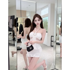 批发夜场spa技师工作服性感柔式短裙子性感一字肩显瘦挂脖抹胸连衣裙