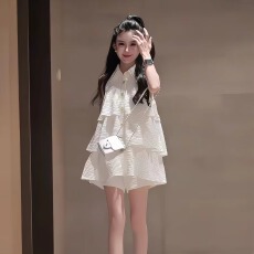 批发2026早<b class='q'>春</b>季法式小众设计感荷叶边层次感背心上衣休闲短裤两件套女