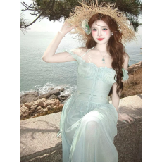 批发仙女飘逸网纱海边度假挂脖连衣裙<b class='q'>夏</b>季法式温柔收腰海岛沙滩长裙子