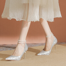 批发银色高跟鞋女夏2025年新款伴娘18岁成年礼<b class='q'>婚纱</b>水晶<b class='q'>新娘</b>婚鞋