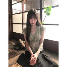 批发法式波点短袖衬衫女夏季蕾丝边V领衬衣<b class='q'>雪纺衫</b>显瘦小飞袖绿色上衣