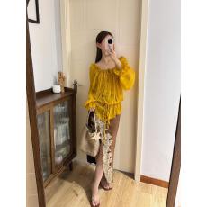 批发抹胸+外衫俩件套 高级感褶皱<b class='q'>喇叭袖</b>早秋新款独特不规则雪纺女上衣