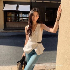 批发现货 2025夏季轻熟风气质v领系带纯色背心上衣设计感法式衬衣