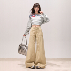 批发早春新款纯棉休闲柔软舒适不贴腿<b class='q'>微喇</b><b class='q'>牛仔裤</b>女拼接显瘦喇叭长裤