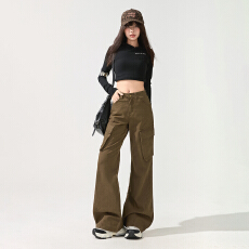 批发潮酷纯棉工装休闲<b class='q'>微喇</b><b class='q'>牛仔裤</b>女宽松贴袋时尚解构拼接不贴腿喇叭裤