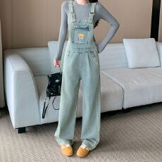 批发实拍实价~复古牛仔背带裤<b class='q'>女</b>秋季新款可爱减龄宽松显瘦休闲<b class='q'>连体裤</b>