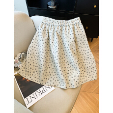 批发实拍小碎花毛呢半身裙<b class='q'>短裙</b>女秋冬新款立体蓬蓬花苞裙a字裙中裙