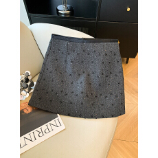 批发实拍亮片毛呢短裙女2025秋冬<b class='q'>新款</b>小香风气质显瘦a字包臀裙半身裙