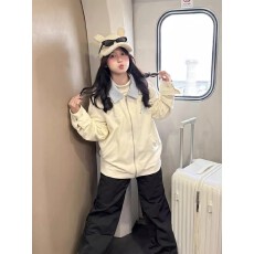 批发韩系减龄蛇年限定<b class='q'>刺绣</b>翻领外套女2025年春秋新款宽松工装夹克<b class='q'>上衣</b>