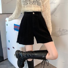 批发灯芯绒a字<b class='q'>短裤</b>女2025年秋冬新款宽松显瘦阔腿裤配靴子外穿休闲裤