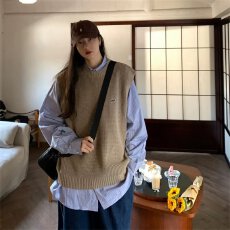 批发日系复古菠萝纹针织背心男女ins秋季宽松潮流情侣无袖马甲毛线衣