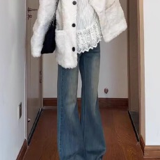 批发复古蓝喇叭<b class='q'>牛仔裤</b>女2025新款显瘦<b class='q'>弹力</b>修身高腰不贴腿微喇裤小个子