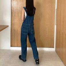 批发2025年秋季新款<b class='q'>背带裤</b><b class='q'>女</b>宽松显瘦牛仔裤直筒阔腿裤<b class='q'>韩</b>版时尚ins潮