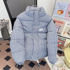 批发棉衣山<b class='q'>羽绒服</b>冬季2025新款保暖立领防水面包服情侣男女装外套潮流