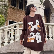 批发套头<b class='q'>街头</b>潮流针织衫ins印花低圆领文艺长袖宽松型简约毛衣新款女