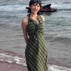批发原版做法，韩国网+绝美韩版度假风气质显瘦百搭夏季新款绿色碎花