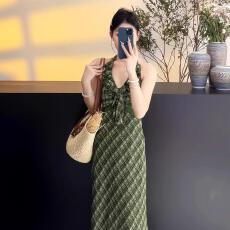 批发原版做法，韩国网+绿色碎花绝美<b class='q'>韩版</b>度假风气质显瘦百搭印花挂脖