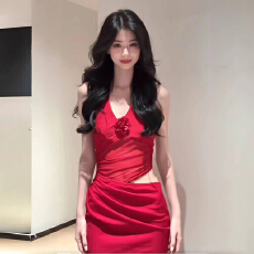 批发原版做法有拉链 法式高级辣妹挂脖露背红色玫瑰显瘦包臀<b class='q'>连衣裙</b>