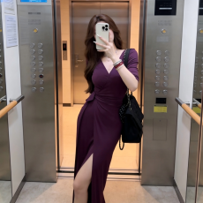 批发原版质量 260克随心裁 微胖mm纯欲辣妹性感连衣<b class='q'>长裙</b>收腰v领性感