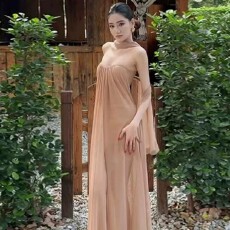 批发原版做法胸垫加防滑条设计感休闲长裙连衣裙女夏季气质宽松大摆裙
