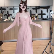 批发原版做法有胸垫女2026早穿搭修身性感辣妹风蝴蝶结吊带<b class='q'>连衣裙</b>