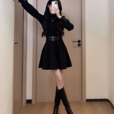 批发2026新款小个子掐腰气质小黑裙法式赫本黑色内搭<b class='q'>连衣裙</b>子女早春季