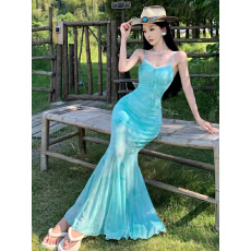 批发原版做法可拆卸胸垫纯欲鱼尾包臀<b class='q'>长裙</b>浅绿蝴蝶印花网纱吊带连衣裙