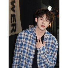 批发【 格子流苏衬衫 】毛边格子男长袖<b class='q'>夏</b>季美式复古叠穿衬衣撞色外套