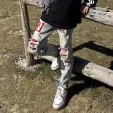 批发高端<b class='q'>破洞</b>补丁复古牛仔裤男春秋季潮牌童装修身小脚休闲百搭长裤子