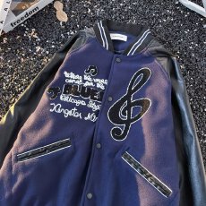 批发棒球服外套美式揭<b class='q'>潮</b>坊男女情侣春秋拼接夹克复古刺绣<b class='q'>潮</b>牌上衣