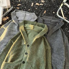 批发连帽纽扣<b class='q'>针织衫</b>开衫揭潮坊毛衣男春秋冬宽松加厚帽衫外套情侣